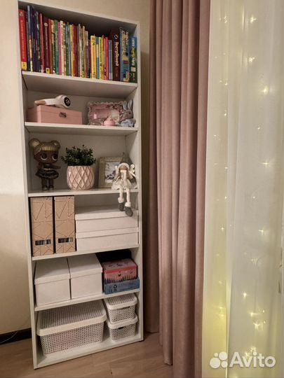 Стеллаж для книг