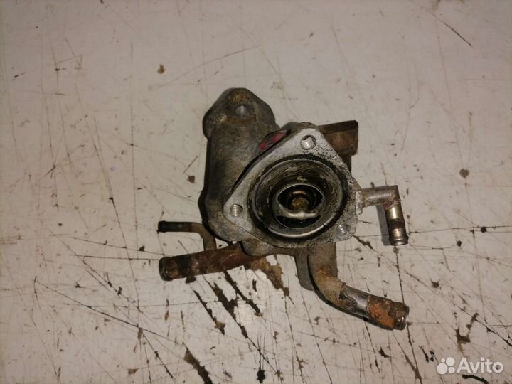 Корпус термостата CD20T Nissan