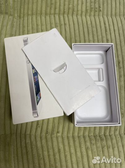 Коробка от iPhone 5s