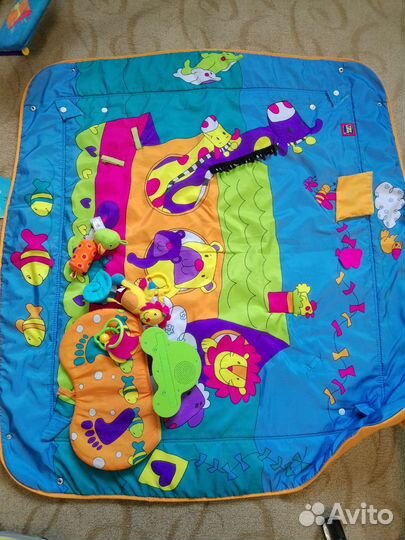 Развивающий коврик Tiny Love Зоосад б/у