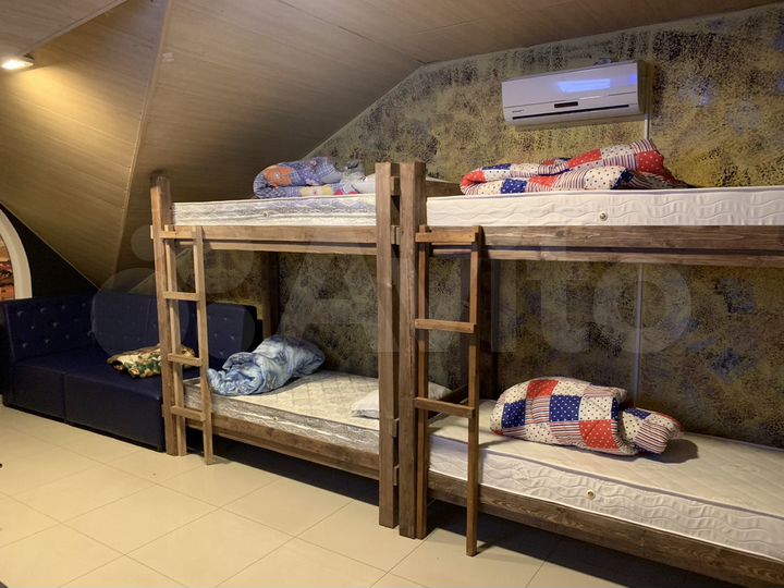 Комната 25 м², 3/3 эт.