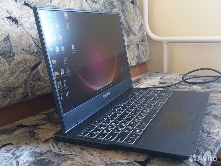 Ноутбук Lenovo Legion Y540 с 1660ti