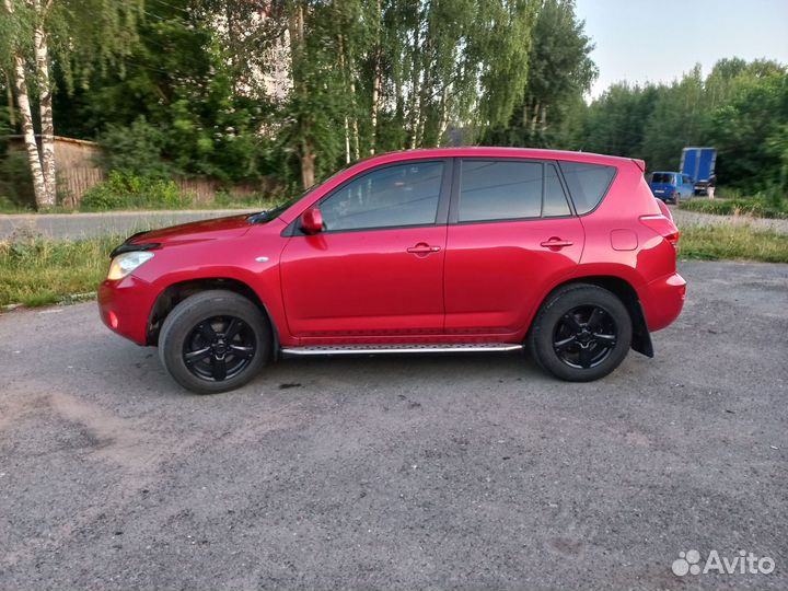 Toyota RAV4 2.0 AT, 2008, 174 000 км