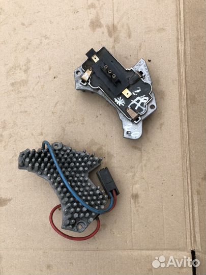 Форсунка на Амыватель фар на Mercedes E211 E210