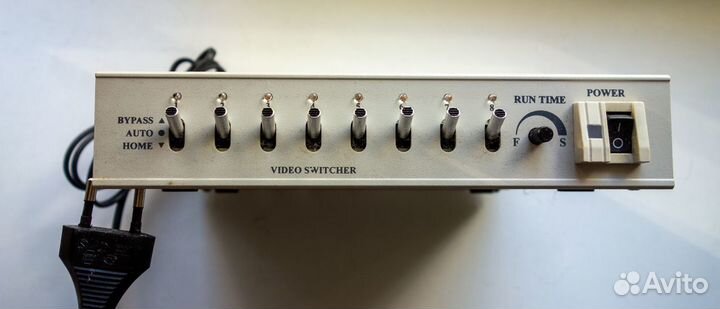 Видеокоммутатор (видеосвитч) на 8 каналов