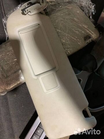 Козырек солнцезащитный левый Audi A8 2010-2016