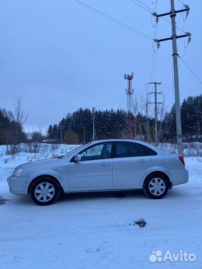 Chevrolet Lacetti 1.4 МТ, 2010, 197 588 км