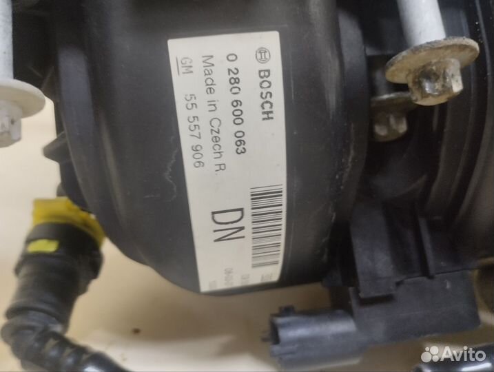 Б/У Б/У Коллектор впускной 02806000635850543 opel