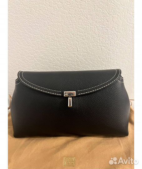 Toteme сумка. Натуральная кожа