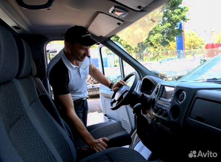 Водитель по перевозке самокатов