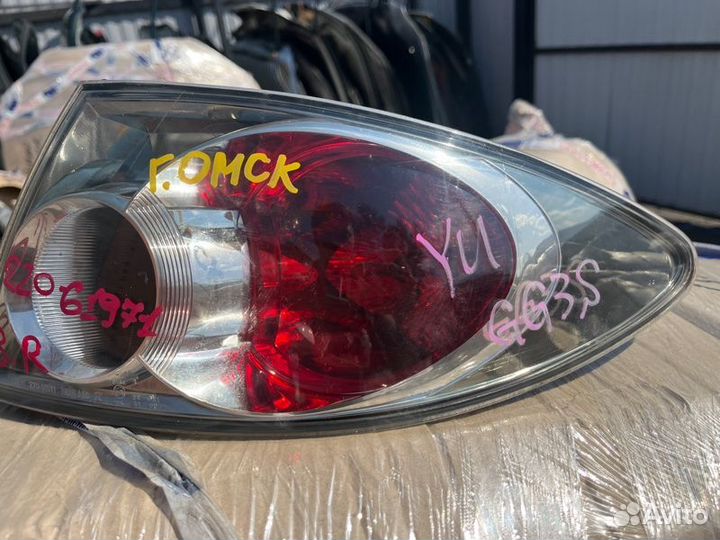 Стоп-сигнал / фонарь задний правый Mazda Atenza