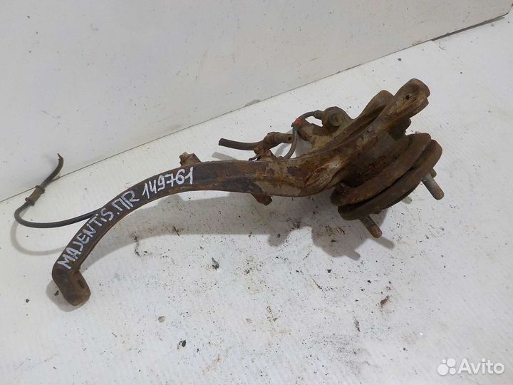 Кулак поворотный передний правый Kia Magentis