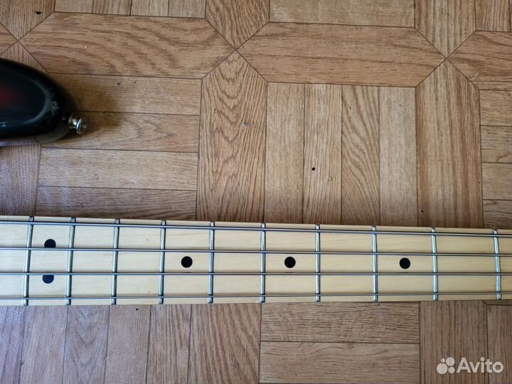 1976 Westminster Precision Bass Япония