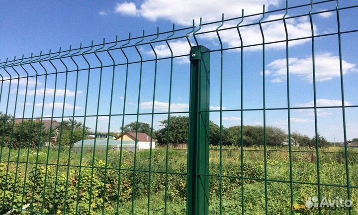 Монтаж забор из 3Д сетки