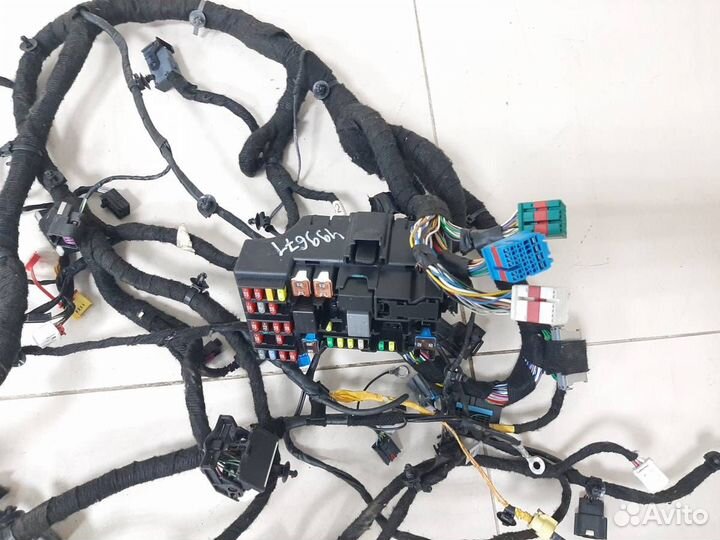 Блок предохранителей Chevrolet Aveo T300 2011