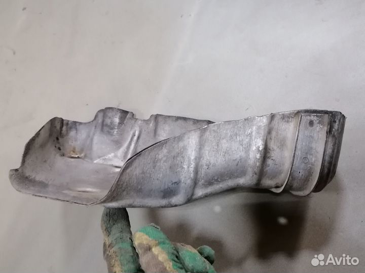 Защита выпускн.коллектора Nissan Almera N15 1997