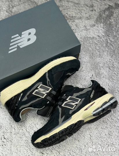 Удобные New Balance 1906