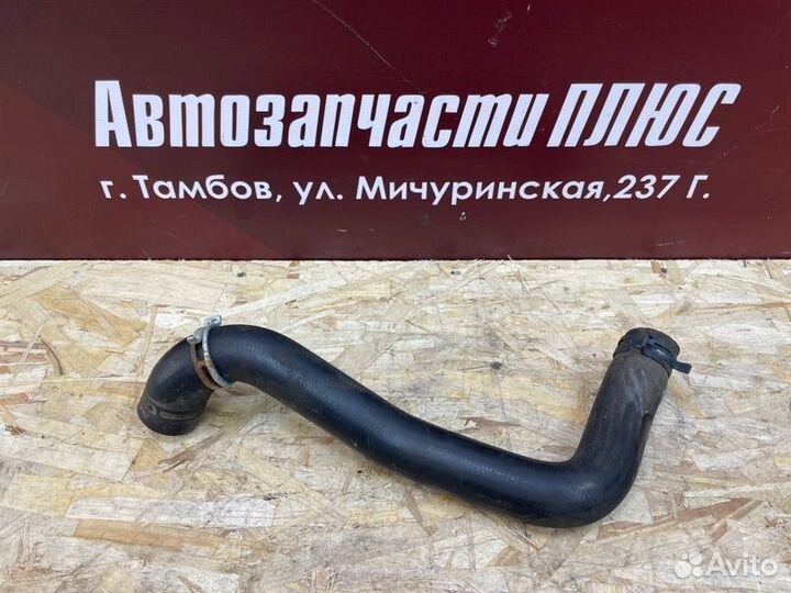 Верхний патрубок радиатора Renault Logan