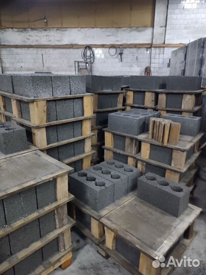 Блок, шлакоблок, блок керамзитовый