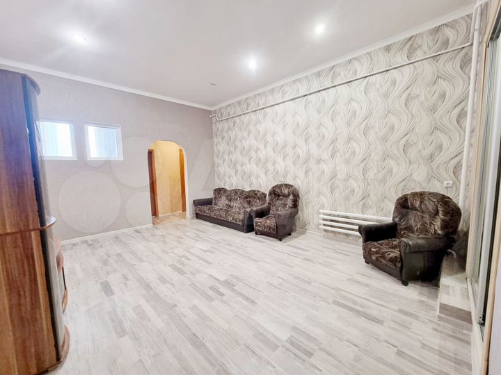 4-к. квартира, 101,4 м², 1/1 эт.