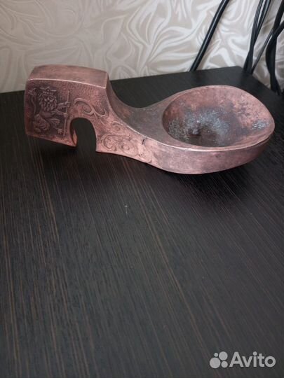 Старинный подсвечник