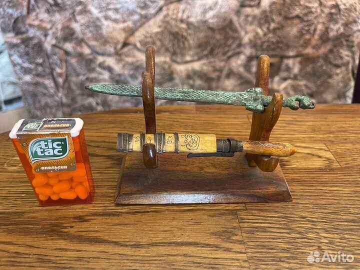 Из коллекции. Стариный сувенир