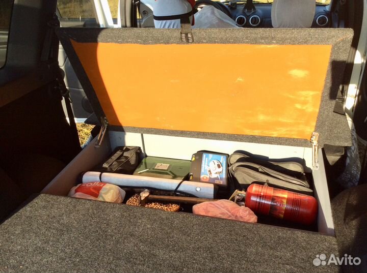 Органайзер багажника и спальное место Ларгус
