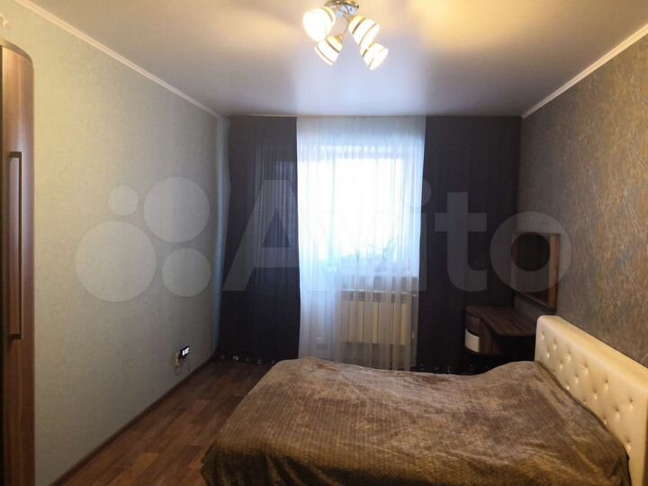 3-к. квартира, 82 м², 1/9 эт.