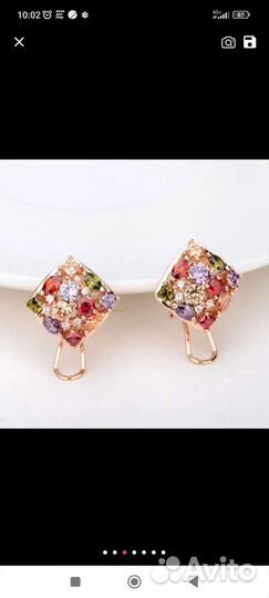 Серьги-гвоздики