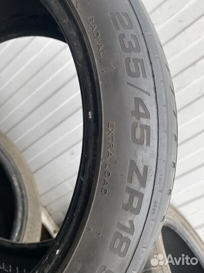 Tigar UHP Ultra High Performance 235/45 R18 98W