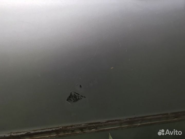 Правая передняя дверь от Volkswagen