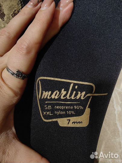 Сухой гидрокостюм для подводной охоты