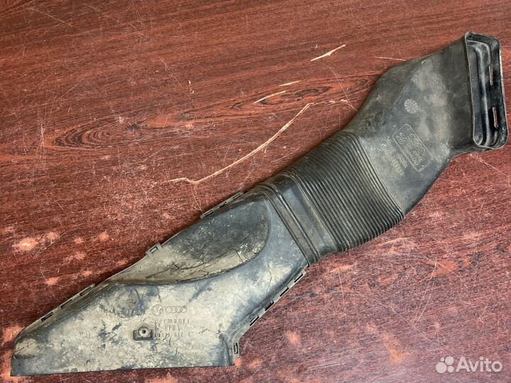 Патрубок воздуховода ауди а6 с5