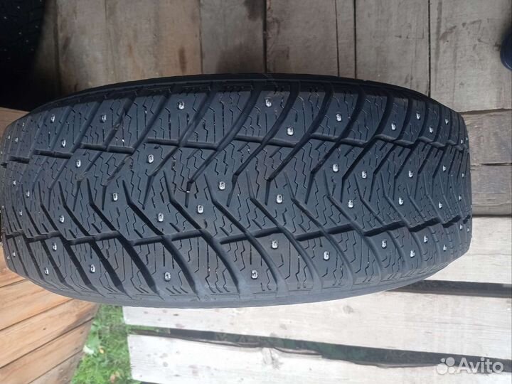 R16 Yokohama Ice Guard IG65 205/60, PCD 5x100 DIA 67