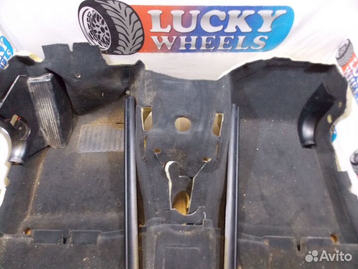 BMW 3 E46 Compact, Ковролин, накладки