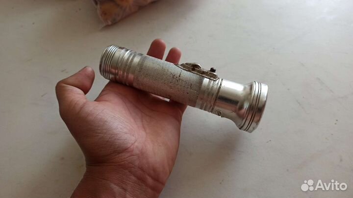 Ручной фонарик производства СССР