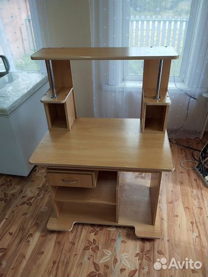 Компьютерный стол бу