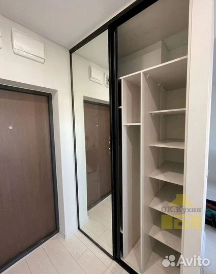 Угловой шкаф