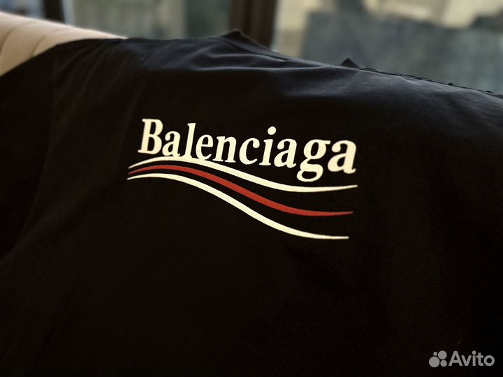 Balenciaga футболка оригинал