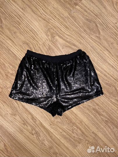 Шорты с пайетками M