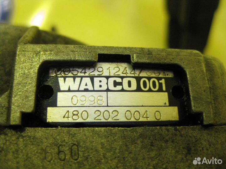 Клапан ускорительный 0054296944 iveco, EuroStar, S