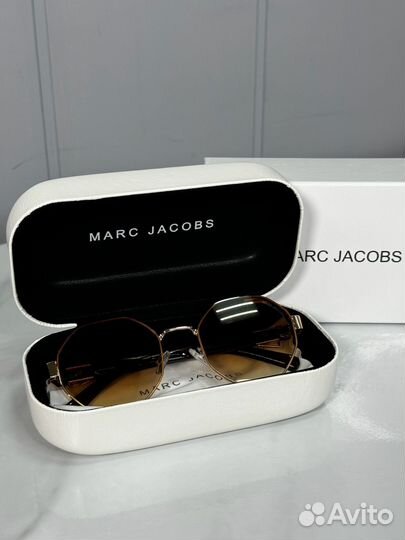 Солнцезащитные очки marc jacobs