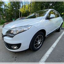 Renault Megane 1.6 CVT, 2013, 208 000 км, с пробегом, цена 758 888 руб.