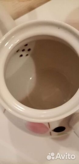 Сахарница и чайник