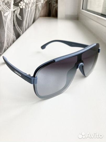 Очки Carrera спортивные зеркальные