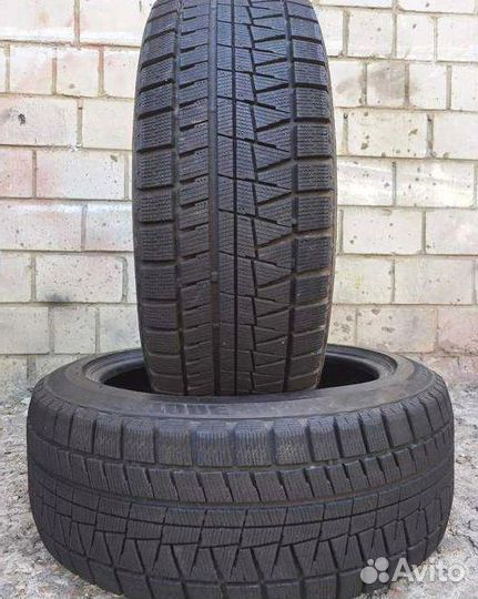 Bridgestone Blizzak Revo GZ 245/45 R18 96Q