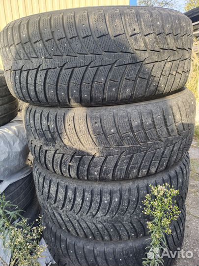 Laufenn I Fit Ice LW 71 255/55 R18