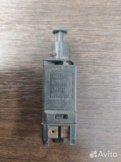 Датчик Стоп-Сигнала Volkswagen Polo