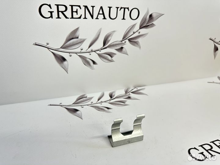 Крепление форсунки фароомывателя mazda 6 GH