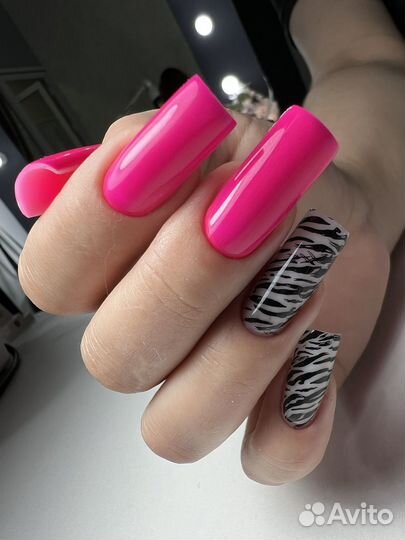 Мастер маникюра и педикюра